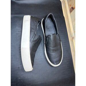 UGG Jass Black Leather Slip-On Sneakers 8.5 Womens Casual Smart Shoes